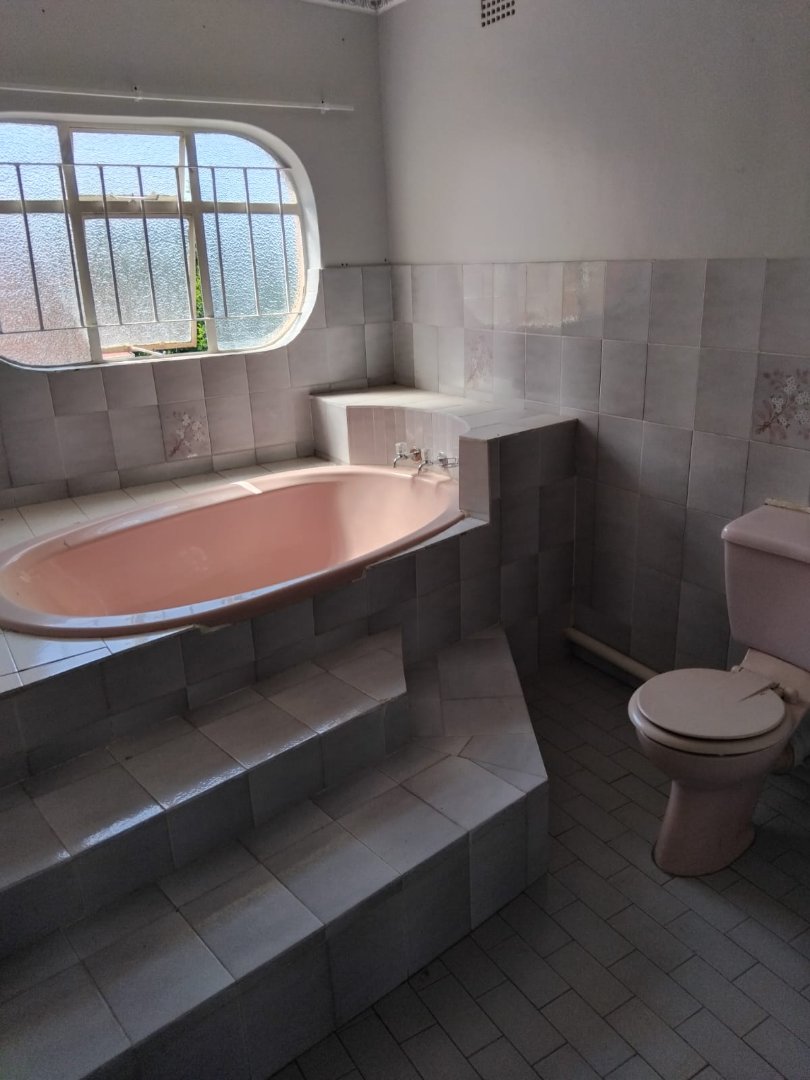 4 Bedroom Property for Sale in Suidrand Free State